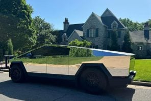 Why this Chrome-Finished Tesla Cybertruck is a Big Risk for Pedestrians and Drivers